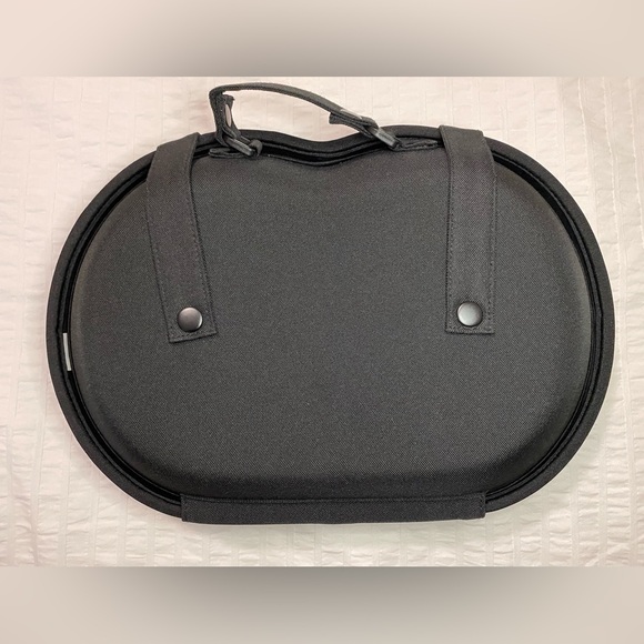 The Brag Company - Bra Carrier for Travel - Black - Picture 4 of 4